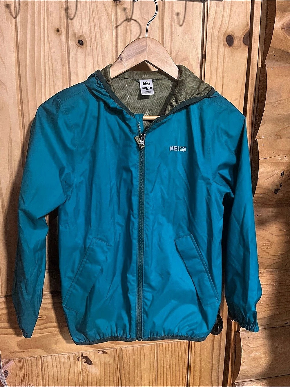 REI Boys Medium Teal Blue Hooded Rain Jacket Like New
